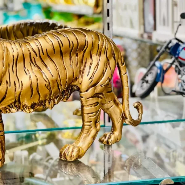 Tiger Statues In Pakistan